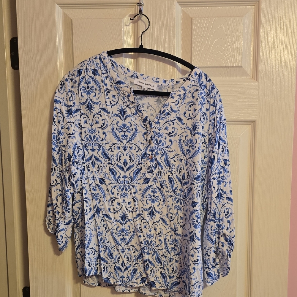 Elegant Blue Patterned‎ Blouse